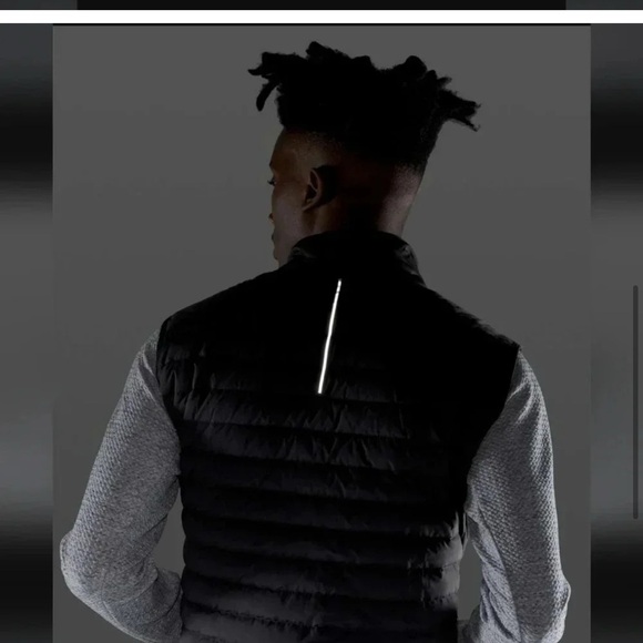 lululemon athletica down for it all vest - XL - Picture 5 of 7